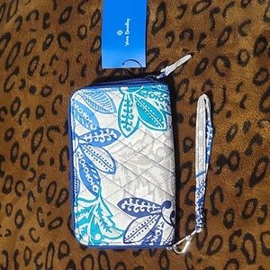 NWT Vera Bradley RFID Grab & Go Wristlet 21202-G57 Santiago Teal Green Grey Blue